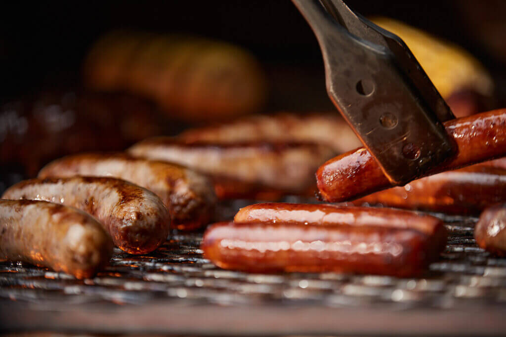 Beddar with Cheddar Smoked Sausage Links | Johnsonville