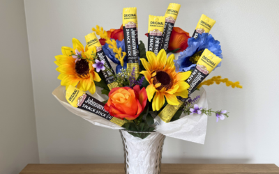 DIY SNACK STICK BOUQUET